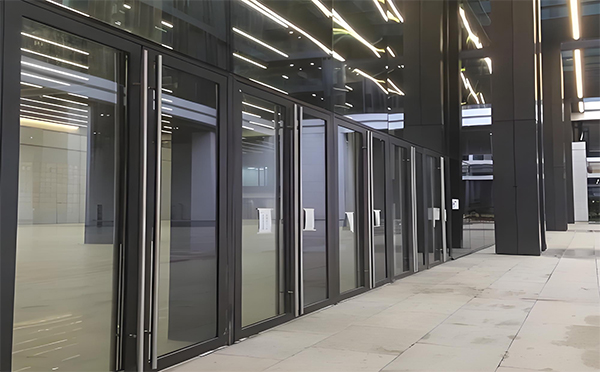 宁强玻璃地弹门 宁强玻璃地弹门