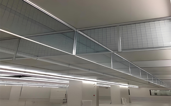 宁强玻璃挡烟垂壁