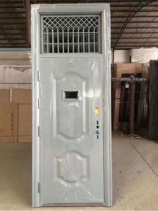 宁强学校教室门 宁强学校教室门