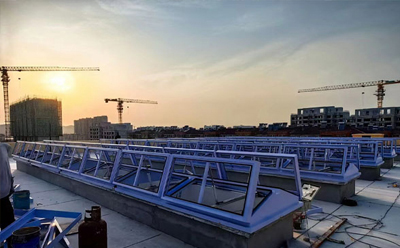 消防宁强排烟窗开启角度