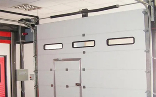 宁强工业提升门的安装方法