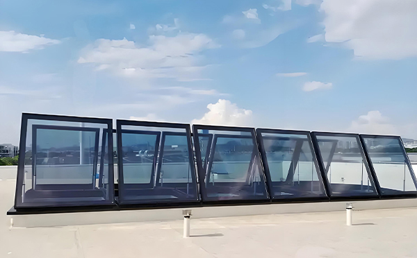 宁强排烟窗有效面积计算方法与应用