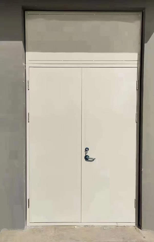 展览馆项目完成大跨度宁强防火门安装